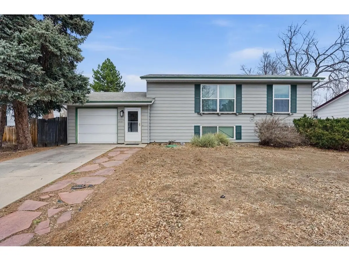 3227 S Hoyt Way, Lakewood, CO 80227 - #1