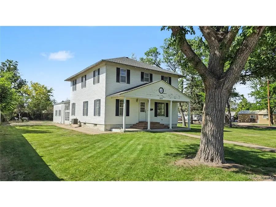 604 W 4th St, Julesburg, CO 80737 - #2