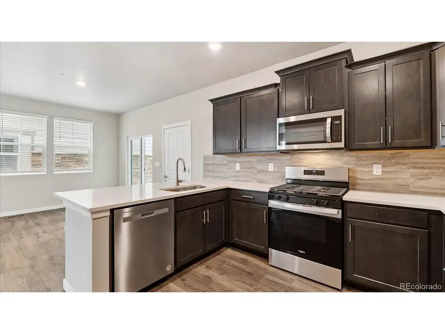 687 N Ukraine St, Aurora, CO 80018 - #3