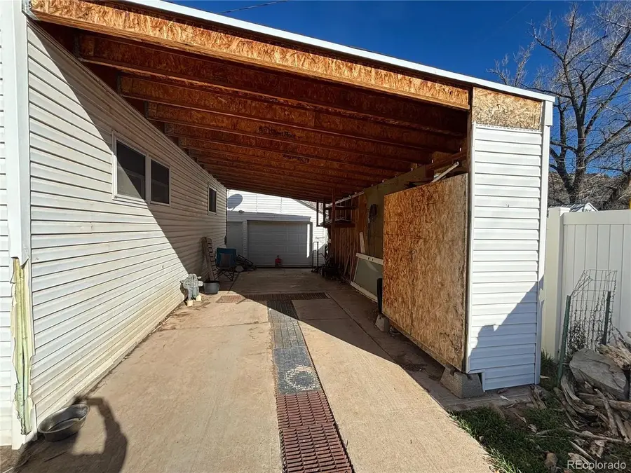 204 Wilson St, Naturita, CO 81422 - Image #2