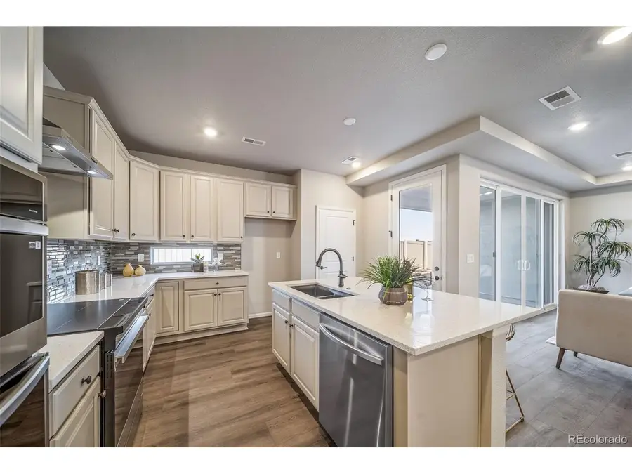 22123 E 49th Pl, Aurora, CO 80019 - #3