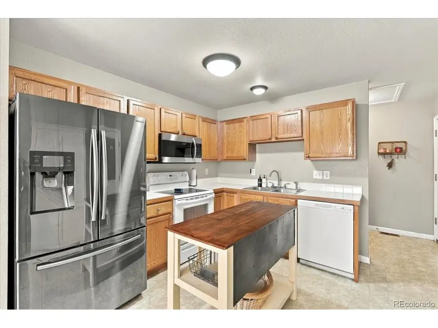 4200 Carlyle Ln, Wellington, CO 80549 - #2