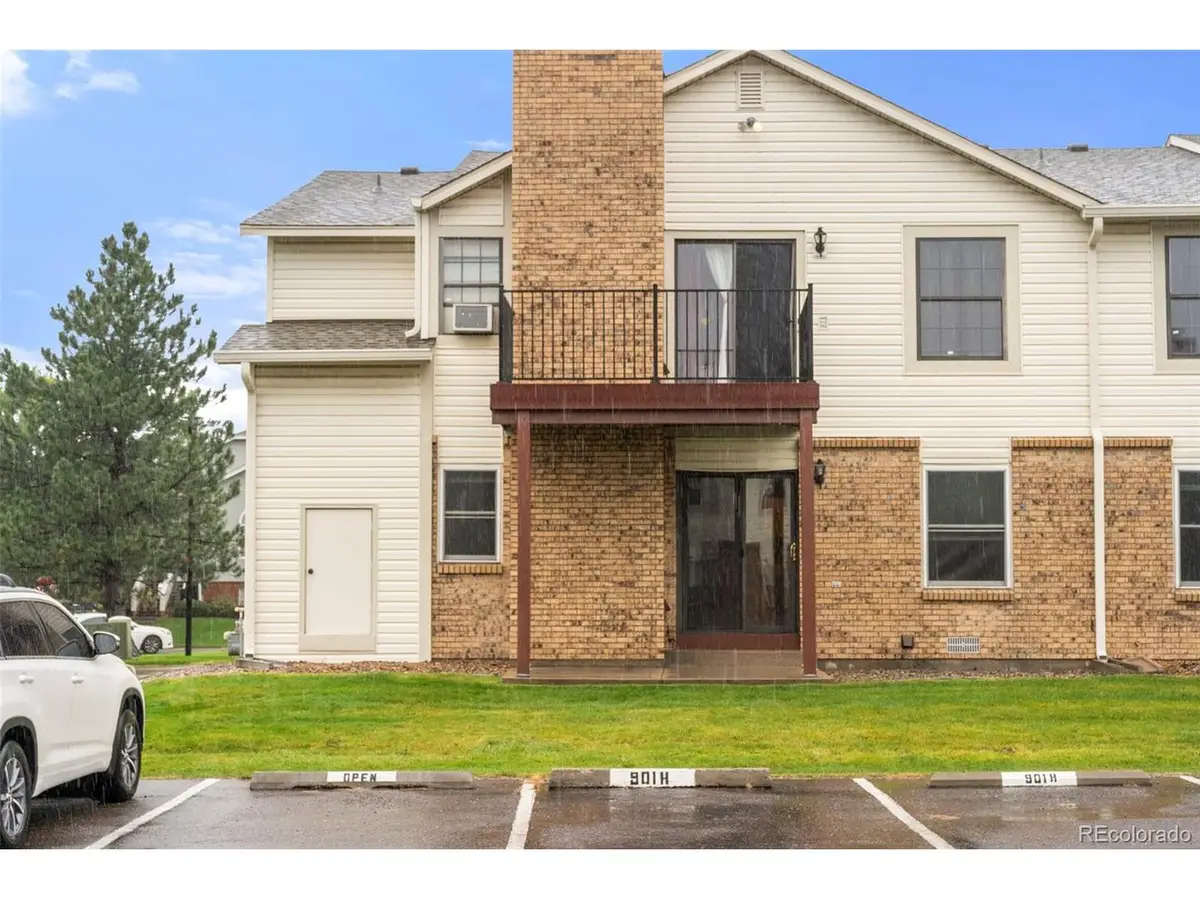 11901 Bellaire St #D, Thornton, CO 80233 - Image #1