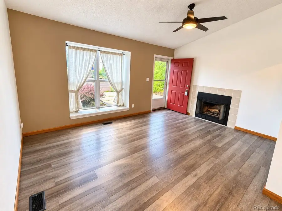 2230 Ambleside Dr, Colorado Springs, CO 80915 - #3