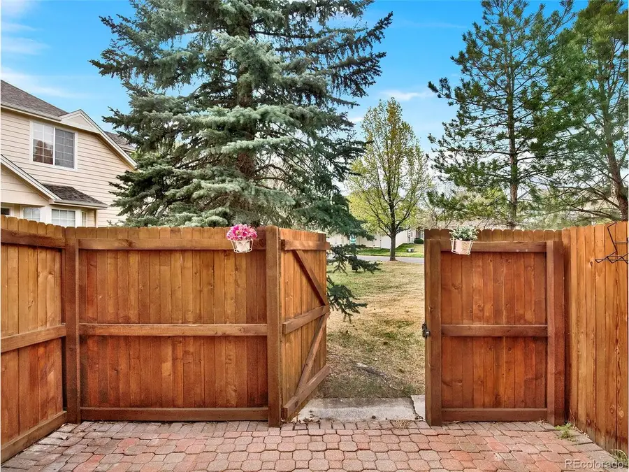 9186 W Phillips Dr, Littleton, CO 80128 - #3