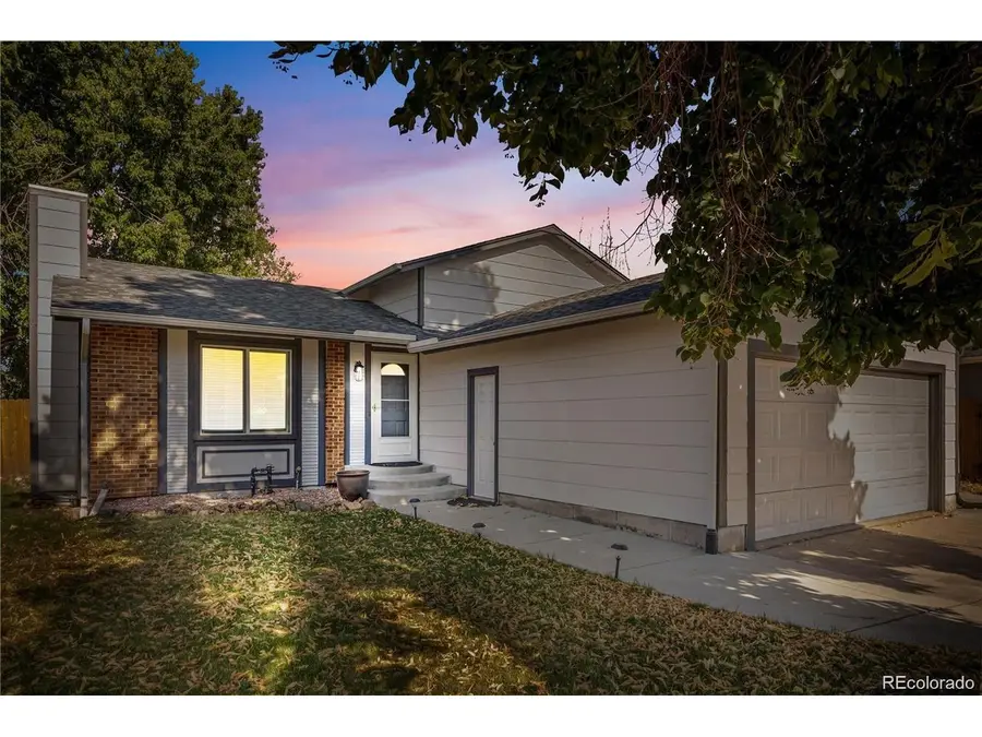 3528 S Ouray Cir, Aurora, CO 80013 - #2