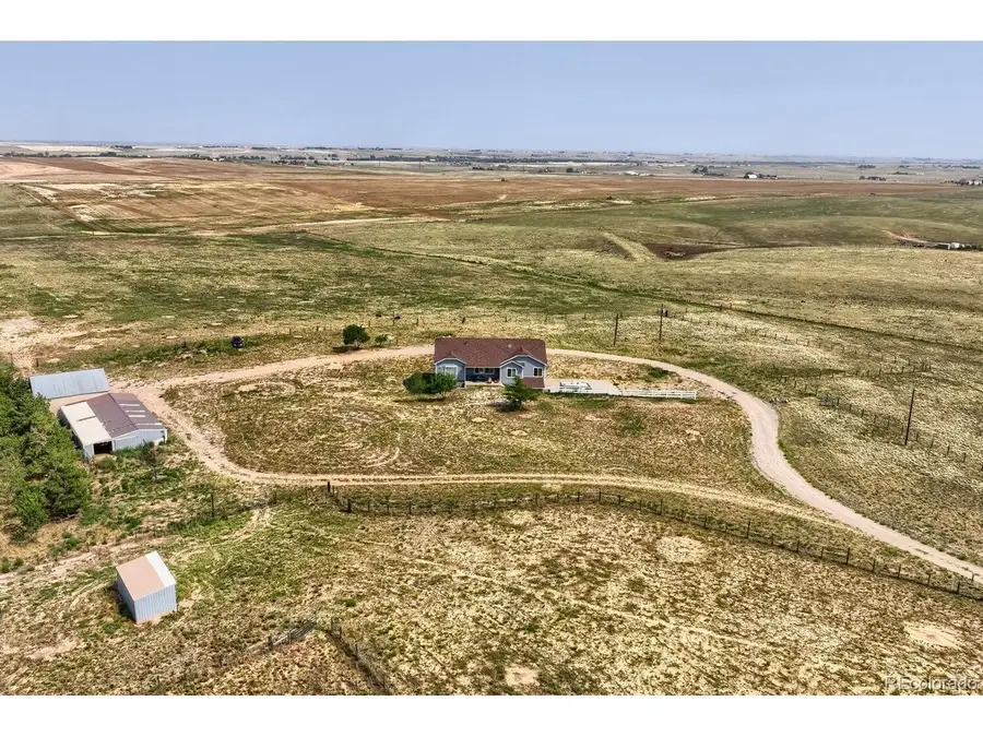 1080 S Dutch Valley Rd, Bennett, CO 80102 - #2