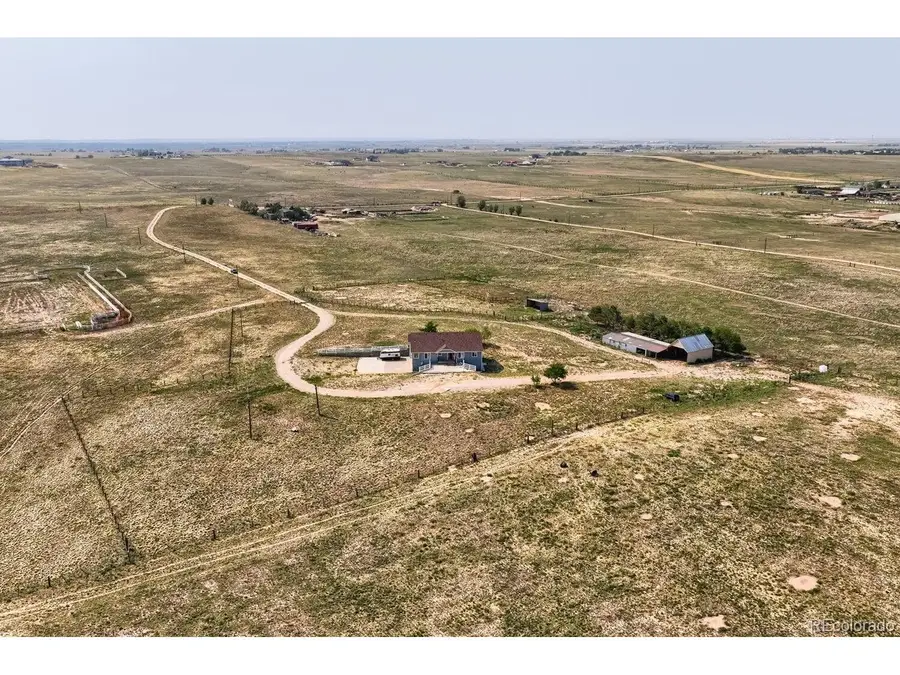 1080 S Dutch Valley Rd, Bennett, CO 80102 - #3