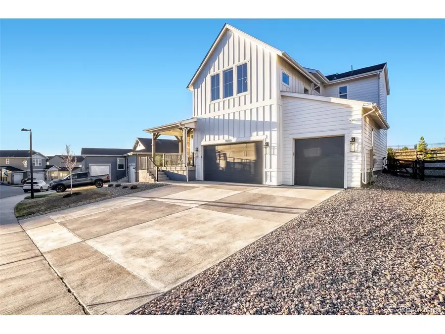 4870 Saddle Iron Rd, Castle Rock, CO 80104 - #2