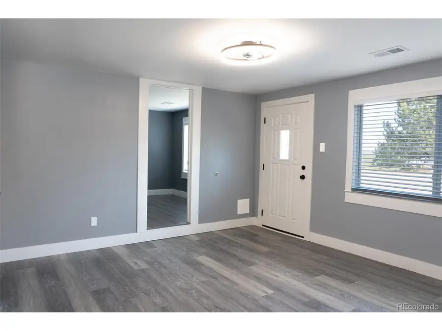 4933 Steele St, Denver, CO 80216 - Image #3