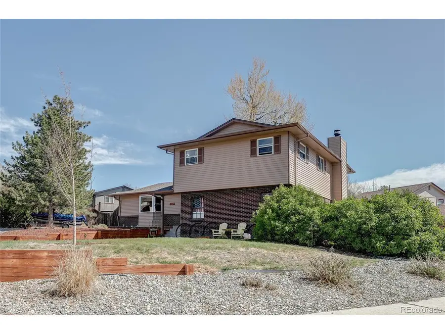 182 Johnson Dr, Castle Rock, CO 80104 - #2