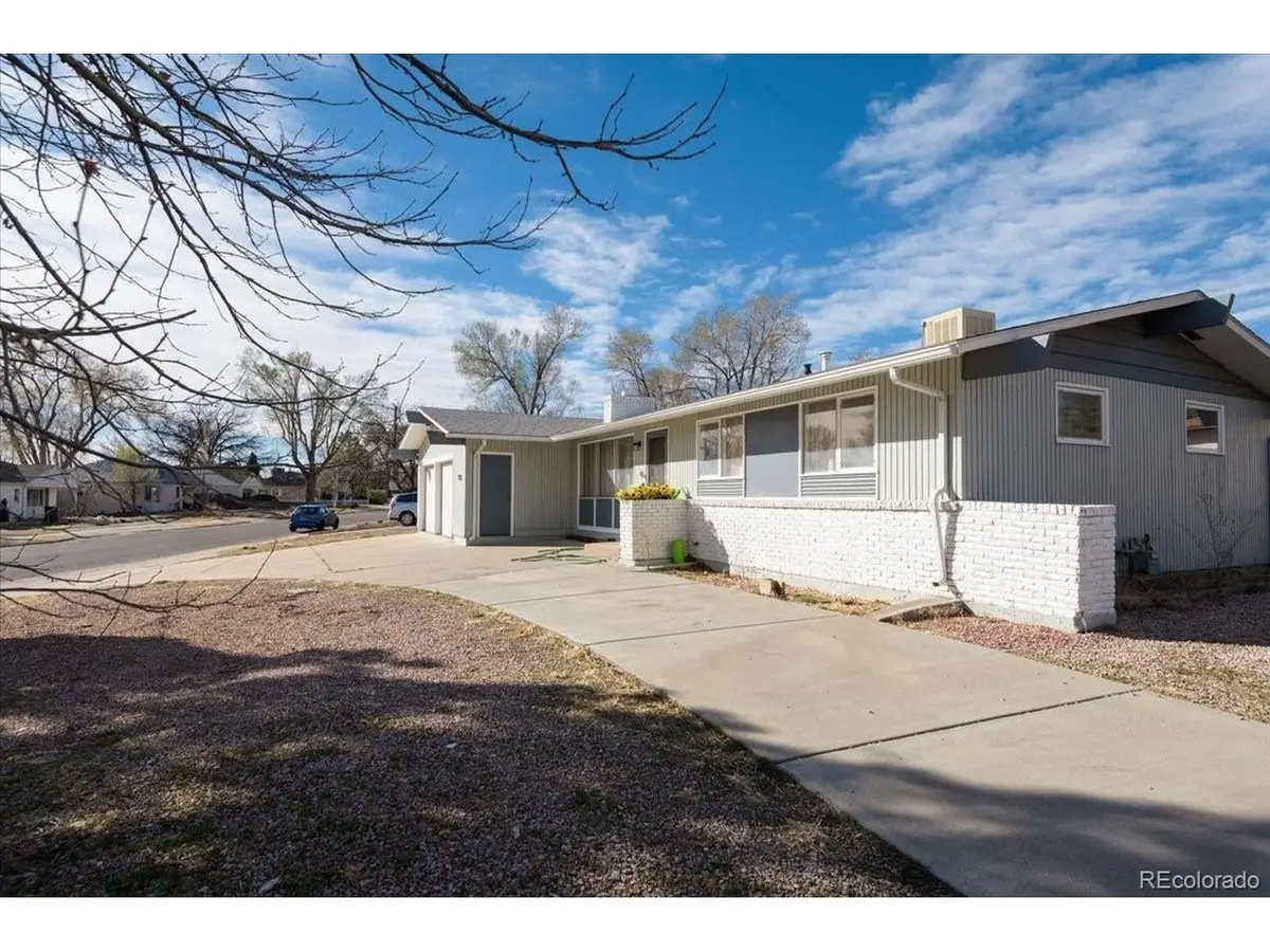 2321 Montezuma Rd, Pueblo, CO 81003 - #1