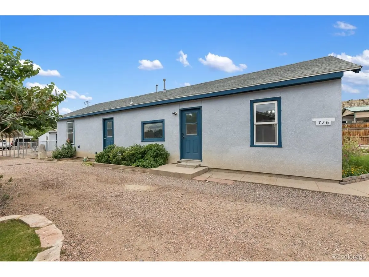 716 Ohio Ave, Canon City, CO 81212 - #1