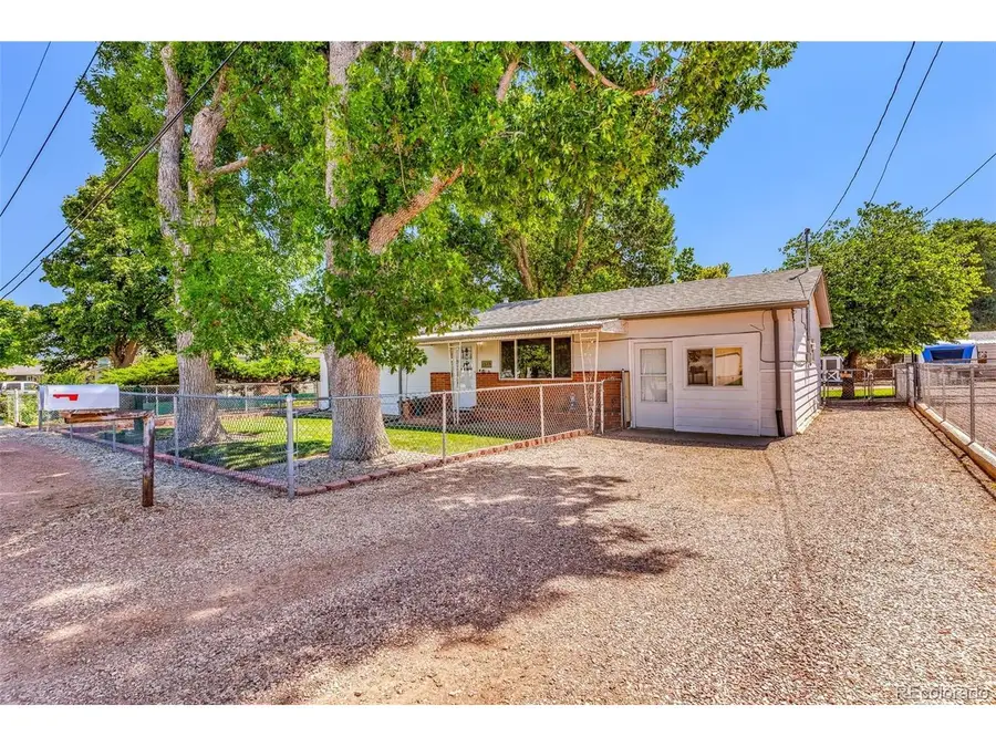 1536 Logan St, Canon City, CO 81212 - #3