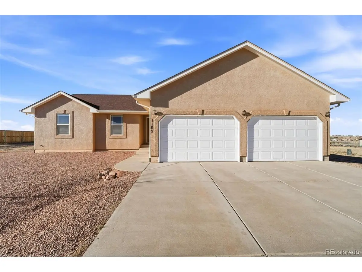 1169 E Canary Dr, Pueblo, CO 81007 - #1