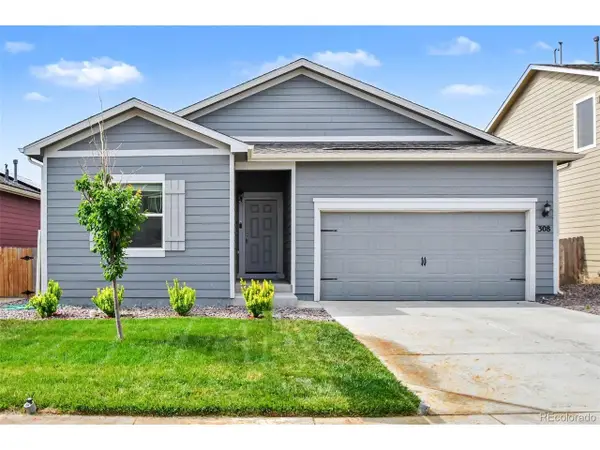 308 Foster Ave, Keenesburg, CO 80643