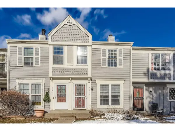 2244 S Jasper Way #B, Aurora, CO 80013