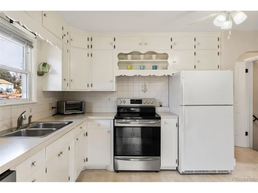 1241 E Monroe St, Colorado Springs, CO 80907 - #2