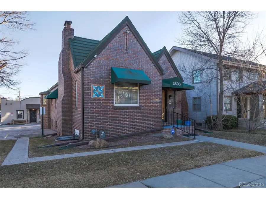 2606 W Alamo Ave, Littleton, CO 80120 - #2