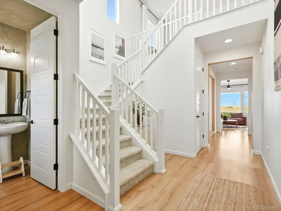 192 N Patsburg St, Aurora, CO 80018 - #3