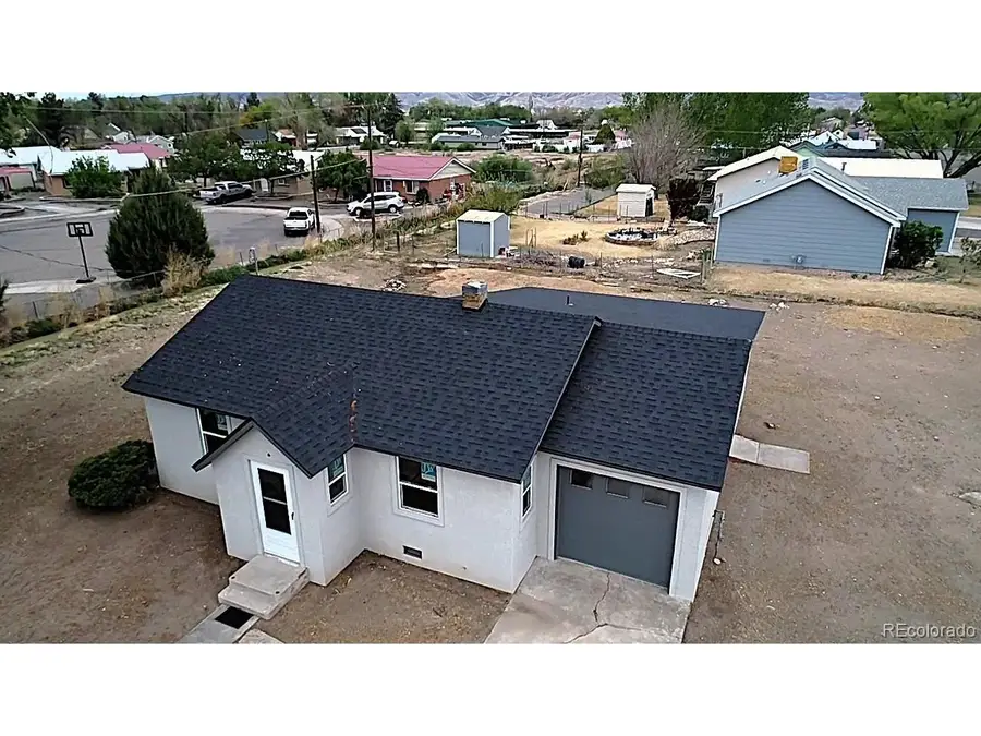 1045 E 9th, Delta, CO 81416 - #2