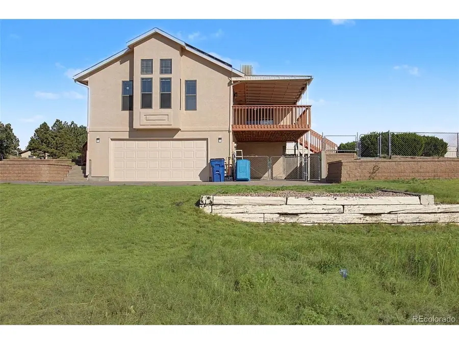 242 W Del Ray Dr, Pueblo, CO 81007 - #2