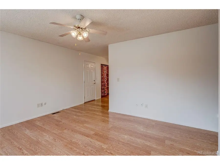 711 S Moline St, Aurora, CO 80012 - #3