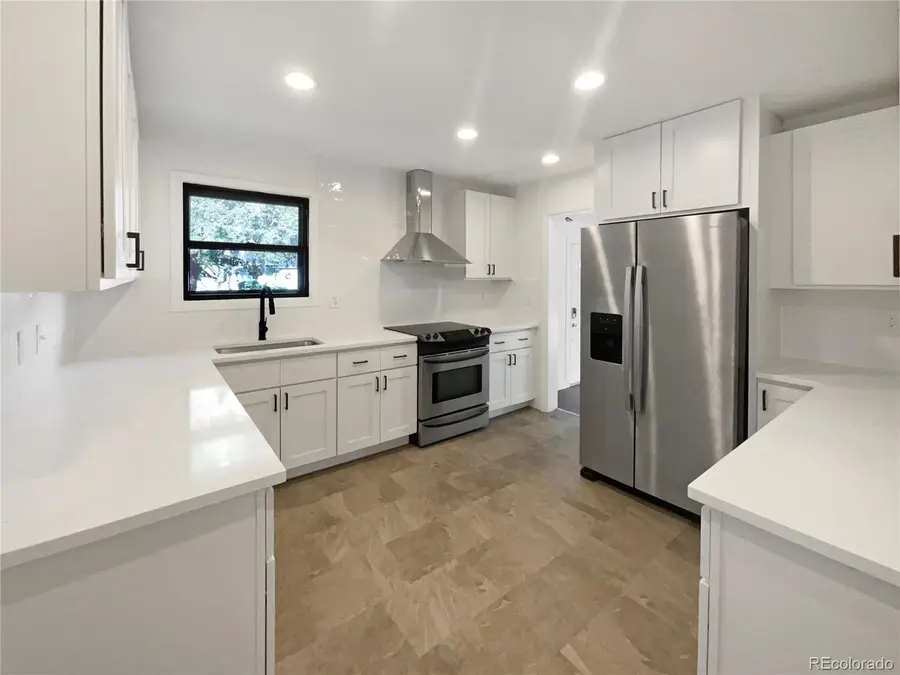 2900 S Downing St, Englewood, CO 80113 - Image #2