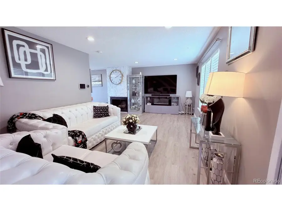 1915 S Oakland Way, Aurora, CO 80014 - Image #3