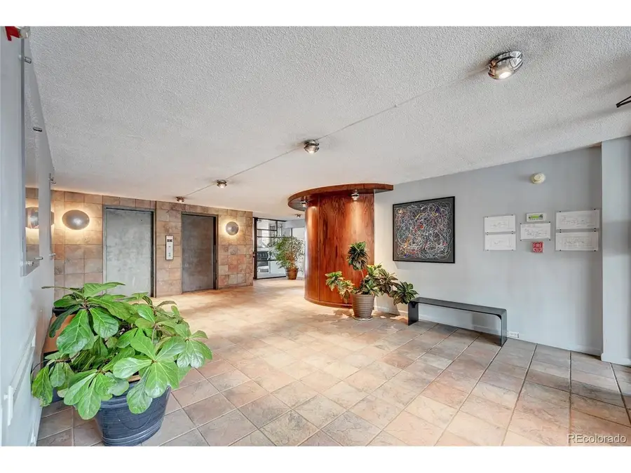 909 N Logan St #3C, Denver, CO 80203 - #2