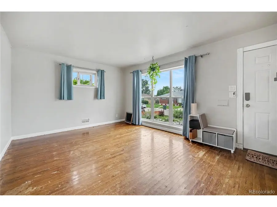 10890 Carrol Ln, Northglenn, CO 80233 - #2