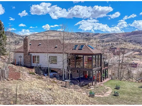 224 W Warren Ave, Cripple Creek, CO 80813