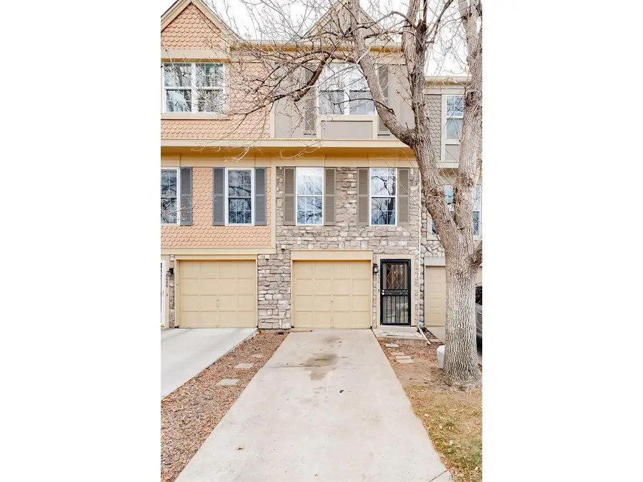 8030 S Columbine Ct, Centennial, CO 80122 - Image #2