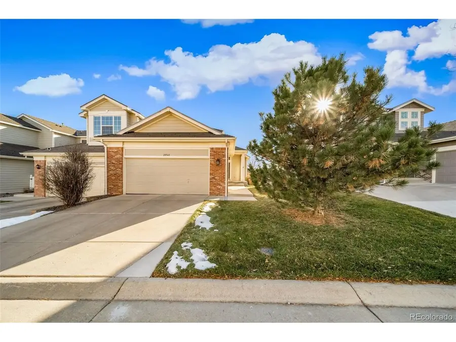 20568 E Lake Pl, Aurora, CO 80016 - Image #2
