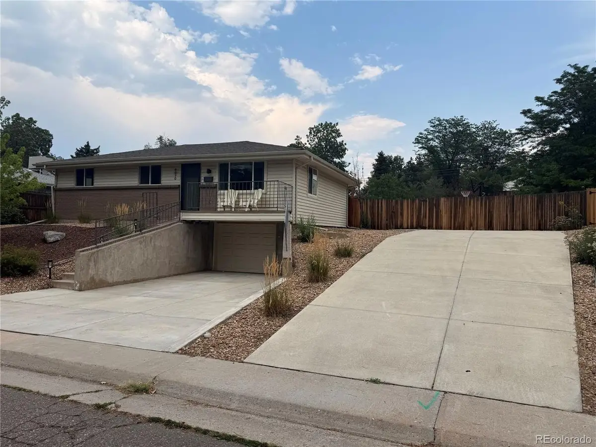 6090 S Sterne Pkwy, Littleton, CO 80120 - #1