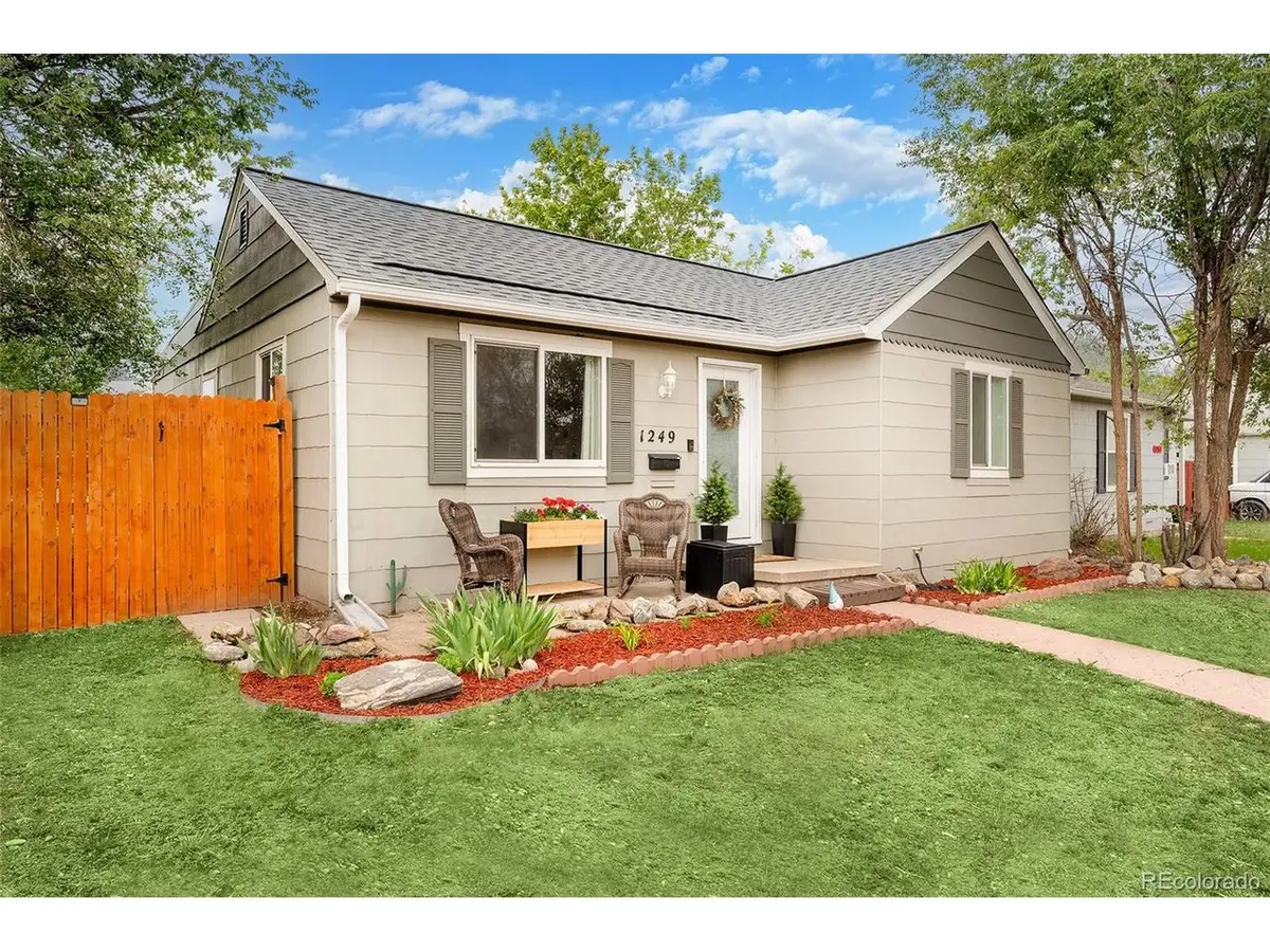 1249 Macon St, Aurora, CO 80010 - #1