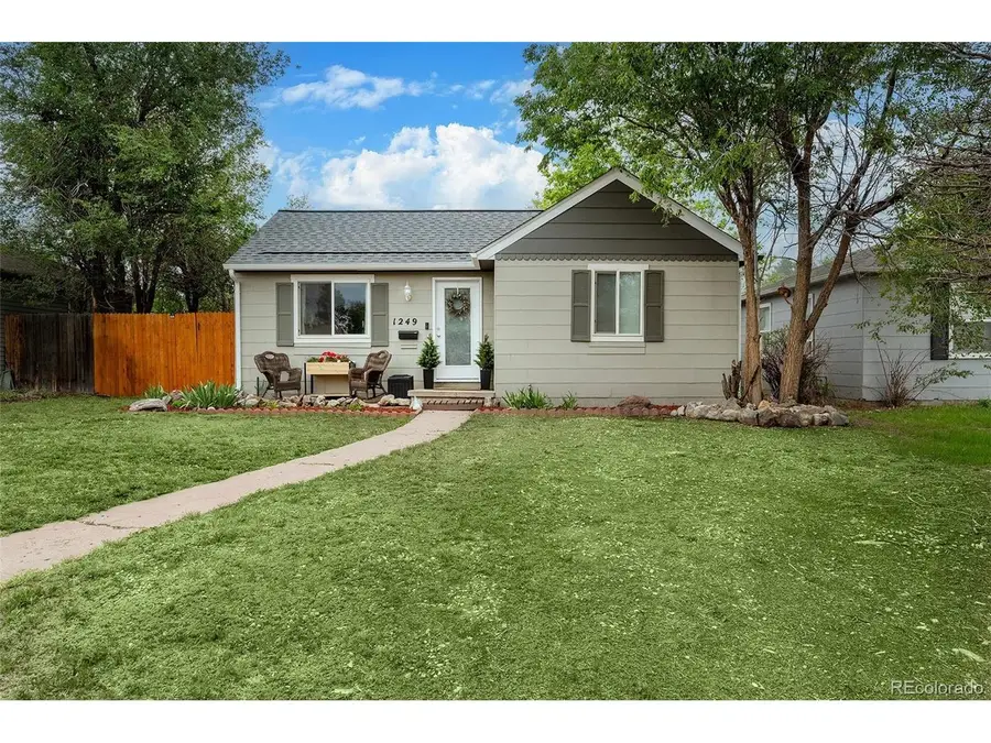 1249 Macon St, Aurora, CO 80010 - #2