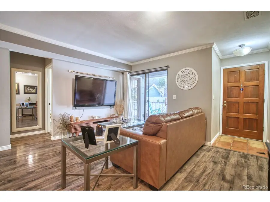 348 Collyer St #105, Longmont, CO 80501 - Image #3