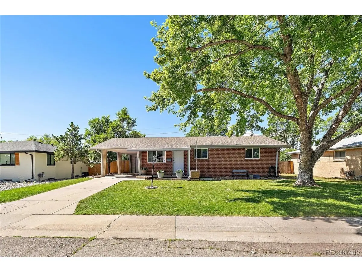 9530 W 53rd Ave, Arvada, CO 80002 - #1