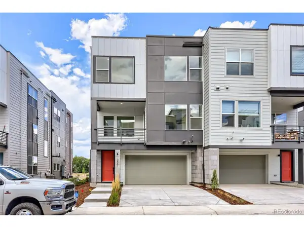3461 W Elmhurst Ave, Littleton, CO 80120