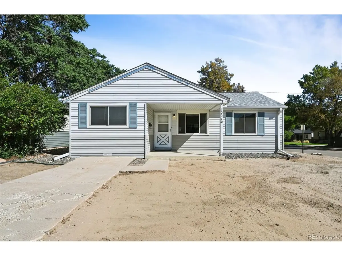 2001 W 46th Ave, Denver, CO 80211 - #1