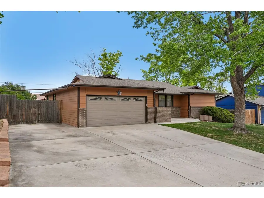 11040 Acoma St, Northglenn, CO 80234 - #3