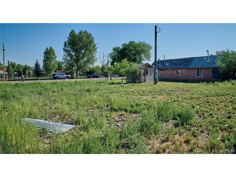 1623 Sixth St, Alamosa, CO 81101 - #3