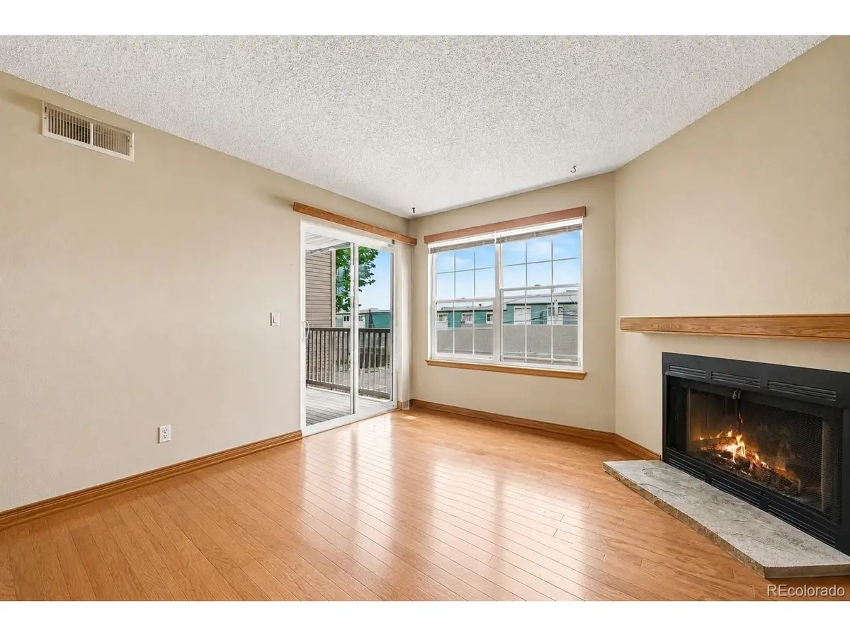 5706 W Asbury Pl #202, Lakewood, CO 80227 - #1