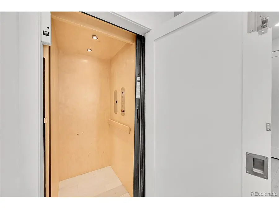 300 S Franklin St, Denver, CO 80209 - Image #3