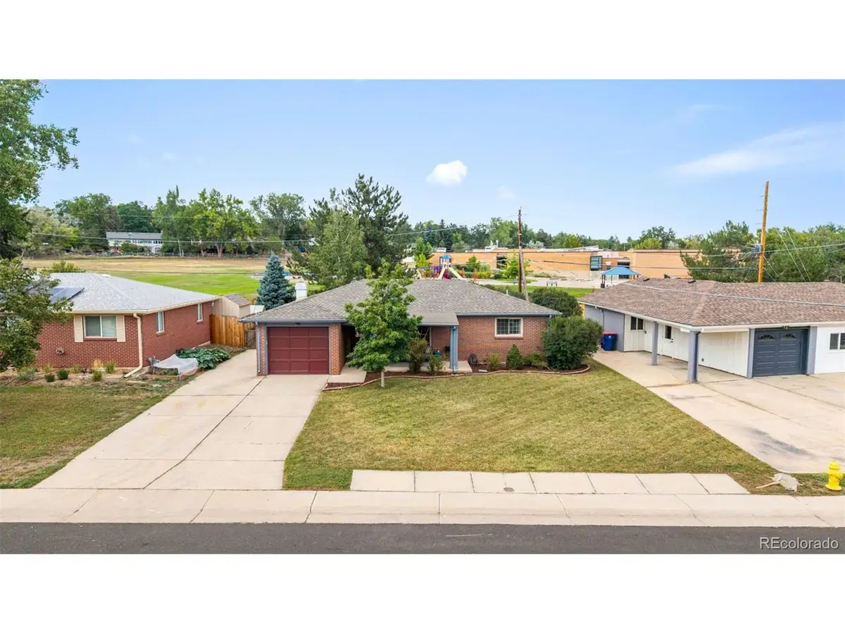 945 E 10th Ave, Broomfield, CO 80020 - #1