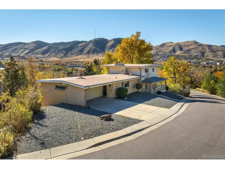 215 Lookout View Ct, Golden, CO 80401 - #2