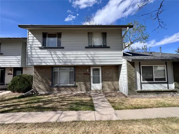 12646 E Kansas Pl, Aurora, CO 80012