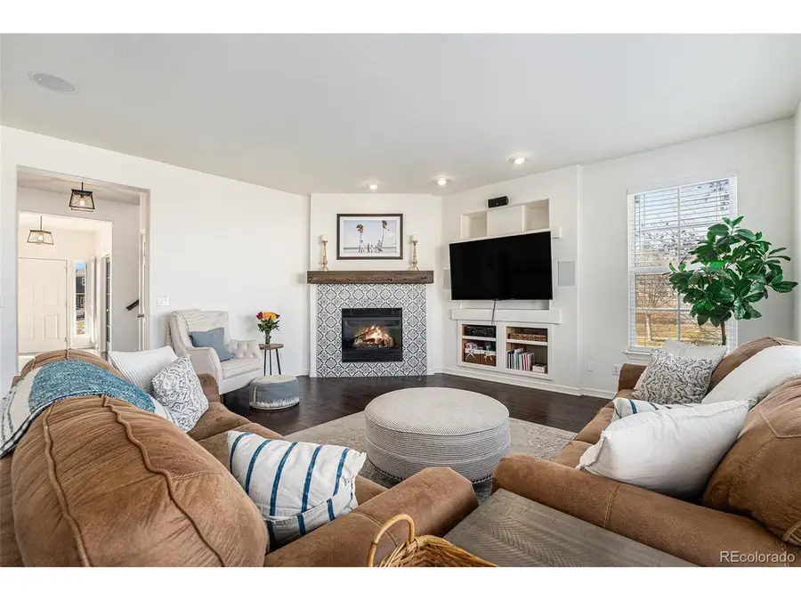 182 N De Gaulle St, Aurora, CO 80018 - Image #3