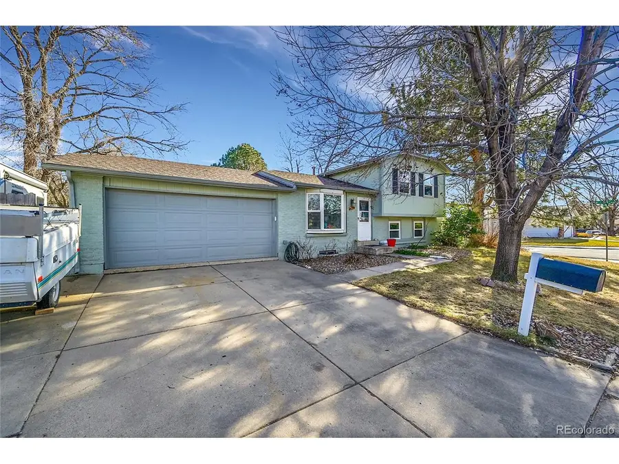 10532 Hoyt St, Broomfield, CO 80021 - #2